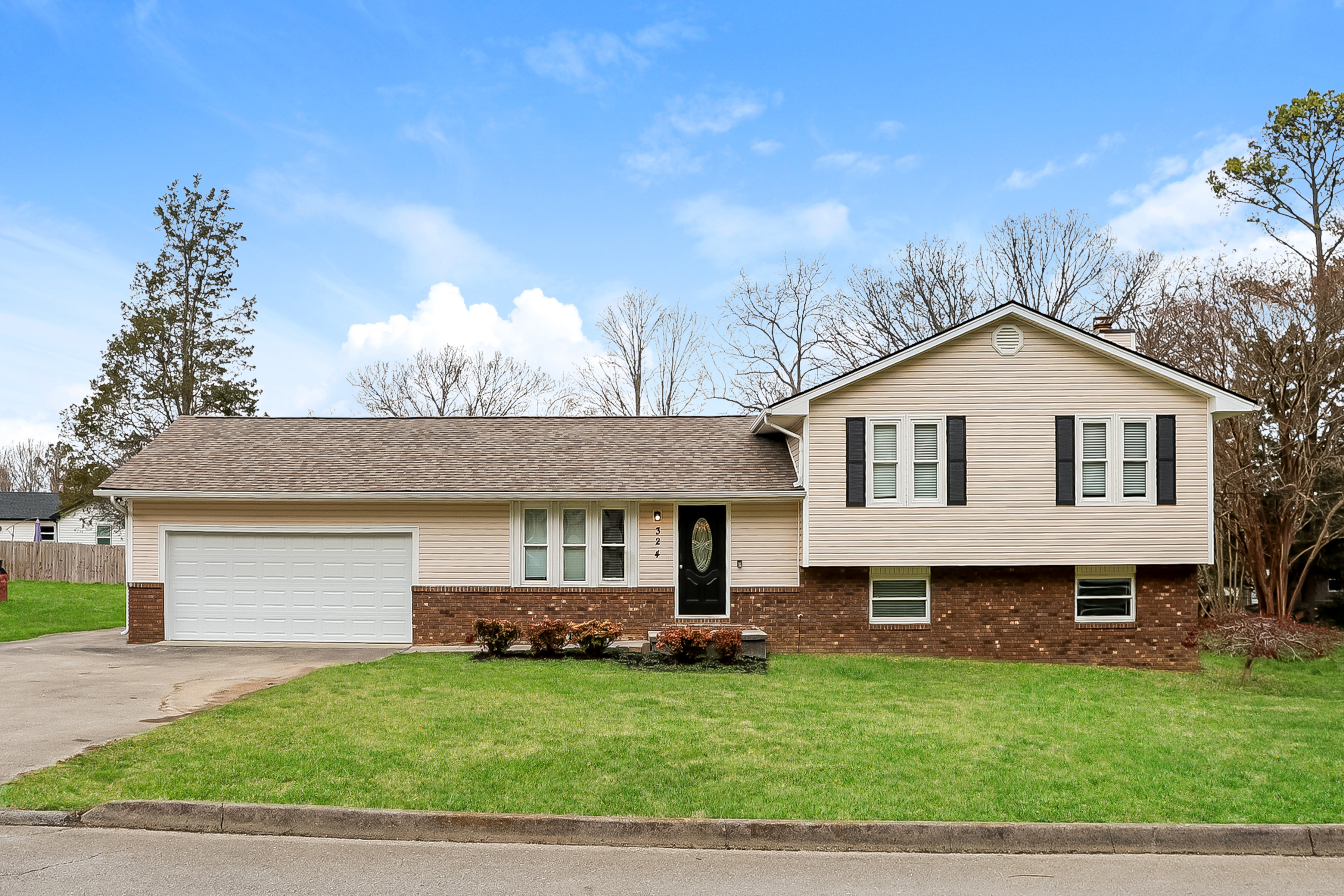 324 WARDLEY RD KNOXVILLE, TN 37934